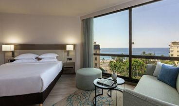Bild von Classic Room, 1 King Bed, Non Smoking, City View-1 King Bed Non Refundable Free WiFi