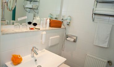 Bild von Standard Double Room-1 Queen Bed Non Refundable Free WiFi Spa access Free breakfast