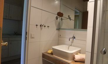 Bild von Superior Double Room (Sun View)-1 King Bed Non Refundable Free WiFi Breakfast buffet Free self parking