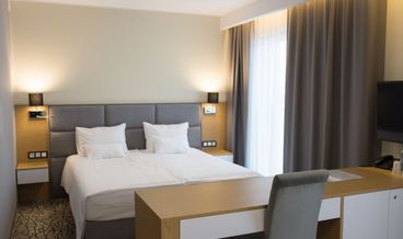 Bild von Studio (with Sofa Bed)-2 Twin Beds and 1 Double Sofa Bed Free WiFi Free self parking Free breakfast
