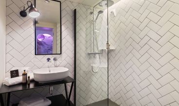 Bild von Standard Room, 1 Queen Bed, Non Smoking-1 Queen Bed Free WiFi