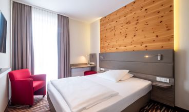 Bild von Standard King/Twin Room-1 King Bed Non Refundable Free WiFi Free self parking