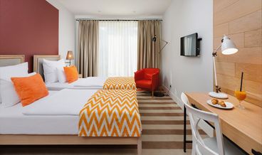 Bild von Twin Room, Shared Bathroom-2 Twin Beds Non Refundable Free WiFi Free self parking Free valet parking