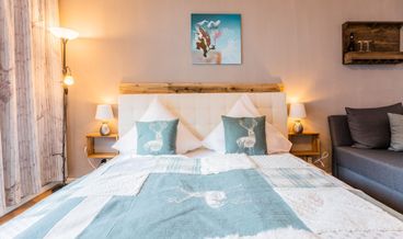 Bild von Design Apartment, 1 King Bed, Non Smoking, Mountain View-1 King Bed Non Refundable Free WiFi Full kitchen Free self parking