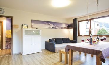 Bild von Double Room-1 King Bed Non Refundable Free WiFi Free self parking
