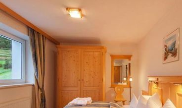 Bild von Standard-Doppelzimmer, Balkon (Mutzkopf)