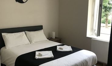 Bild von Standard Apartment-1 Double Bed and 1 Double Sofa Bed Non Refundable Free self parking Free WiFi