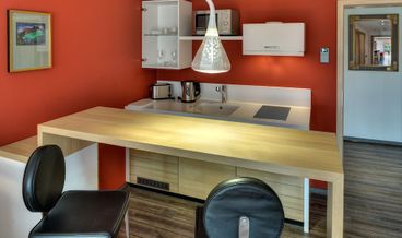 Bild von Triple Room-1 Double Bed Non Refundable Free WiFi Free self parking