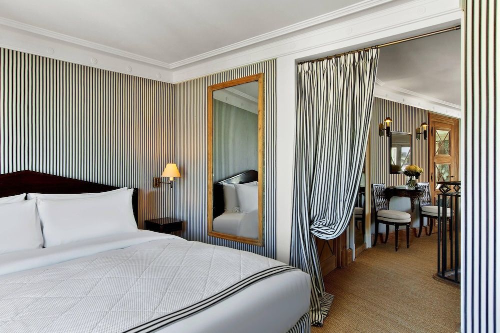 Bild von Suite, 1 Queen-Bett und Schlafsofa, Turm (View)
