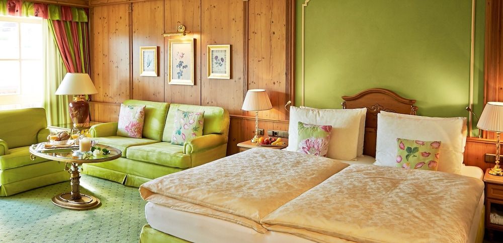 Bild von Luxury-Zimmer, Balkon, Gartenblick (Wellness 70m²)