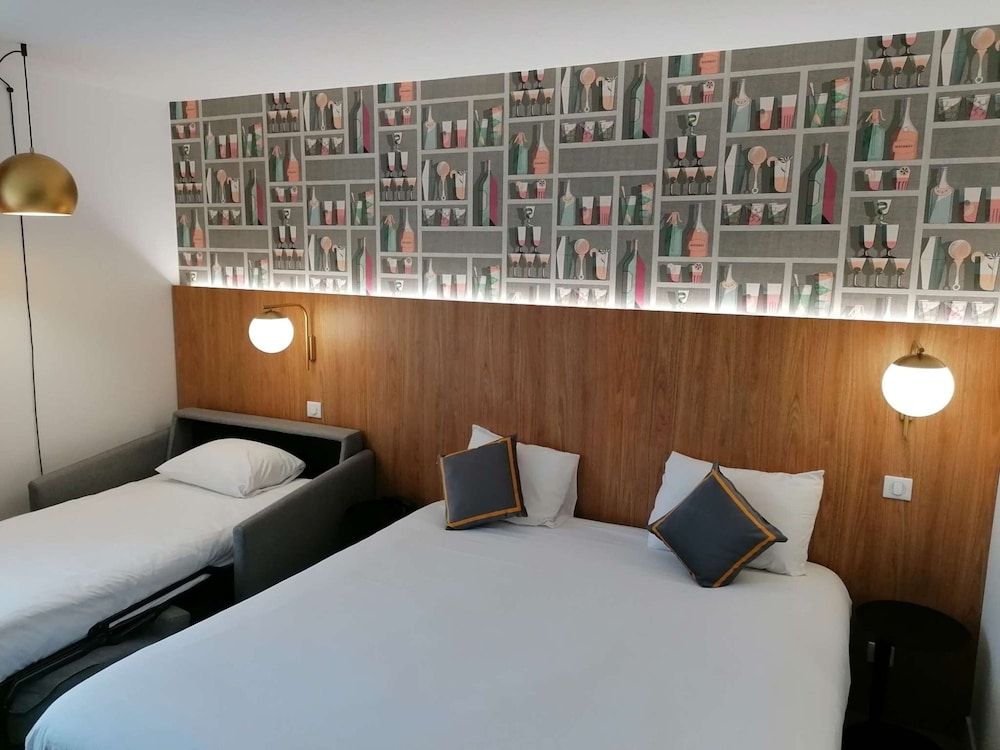 Bild von Standard-Dreibettzimmer, 1 Doppelbett und Schlafsofa