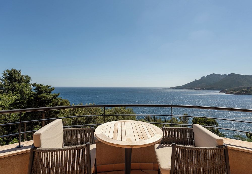 Bild von Suite, 1 King-Bett, Terrasse, Meerblick (Hillside)