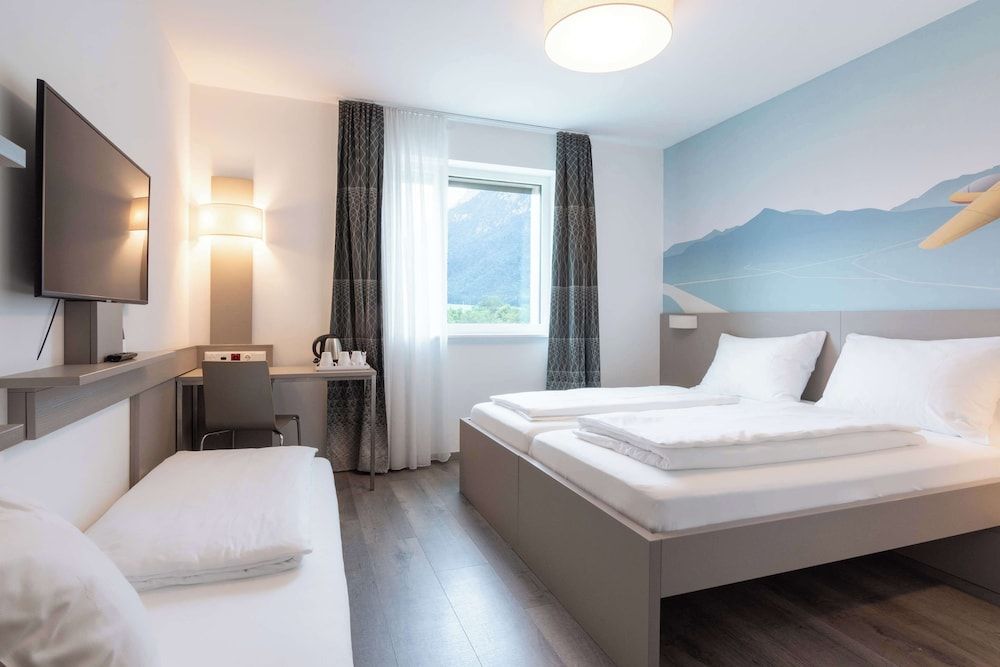 Bild von Standardzimmer, Mehrere Betten (Converts to 2 Twin Beds)