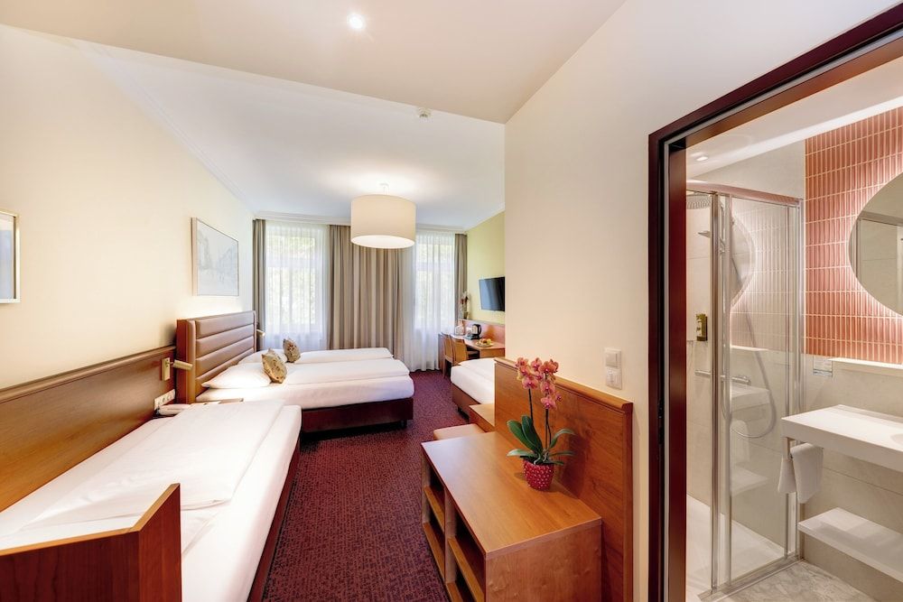 Bild von Standard-Vierbettzimmer, Stadtblick