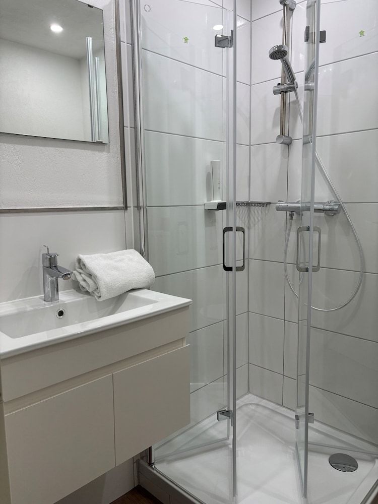 Bild von Basic-Doppel- oder -Zweibettzimmer