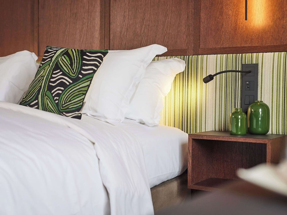 Bild von Suite, 1 King-Bett, Stadtblick (Le Louise, Garden and City view)