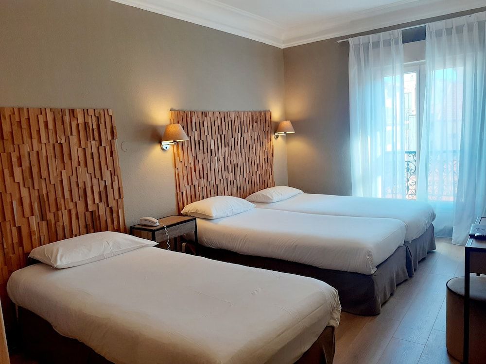 Bild von Standard-Dreibettzimmer