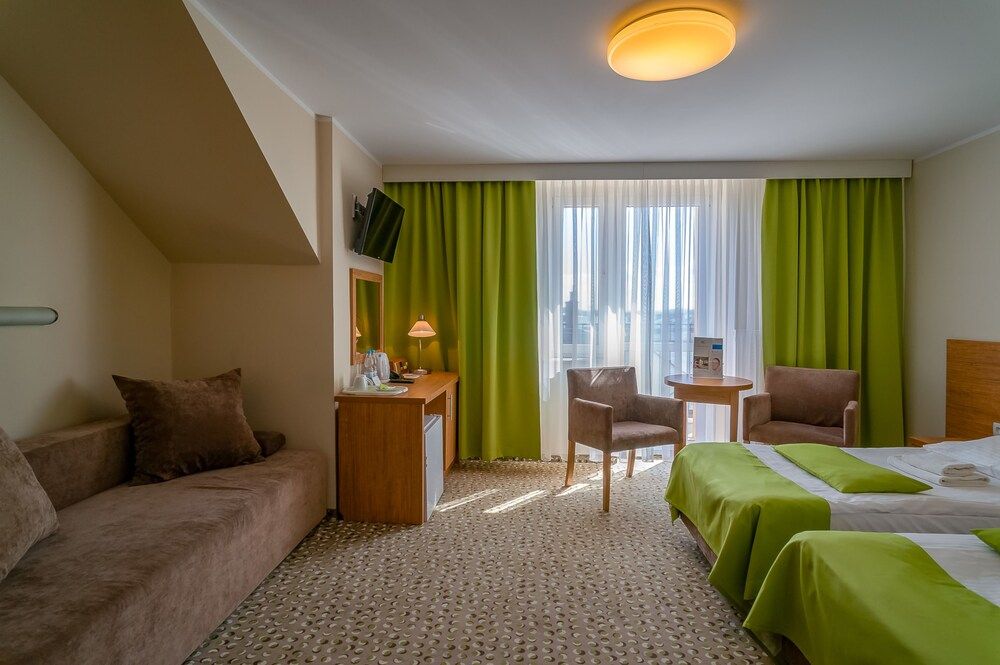 Bild von Standard-Doppel- oder -Zweibettzimmer, 1 Schlafzimmer, mit Bad, Meerblick (with sofa bed)