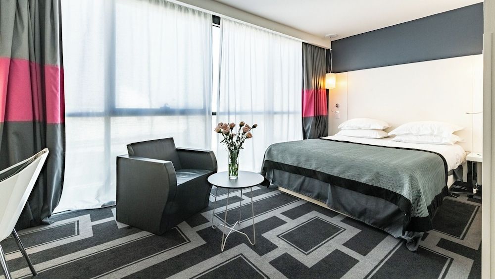 Bild von Standardzimmer, 1 Queen-Bett (Bath/Shower Combo)