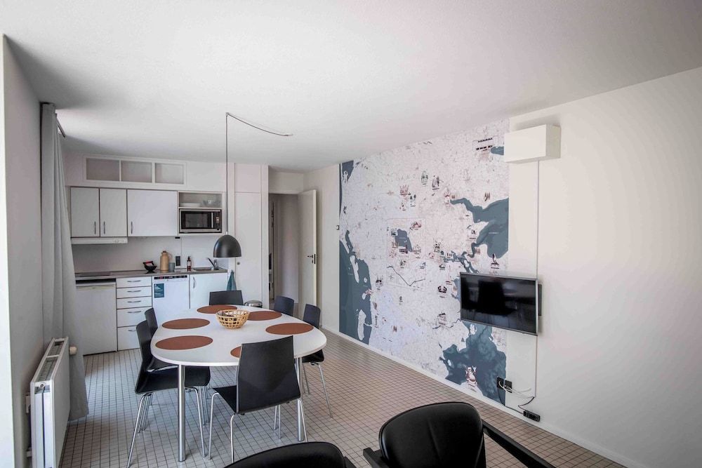 Bild von Apartment, 2 Schlafzimmer (Street-side)