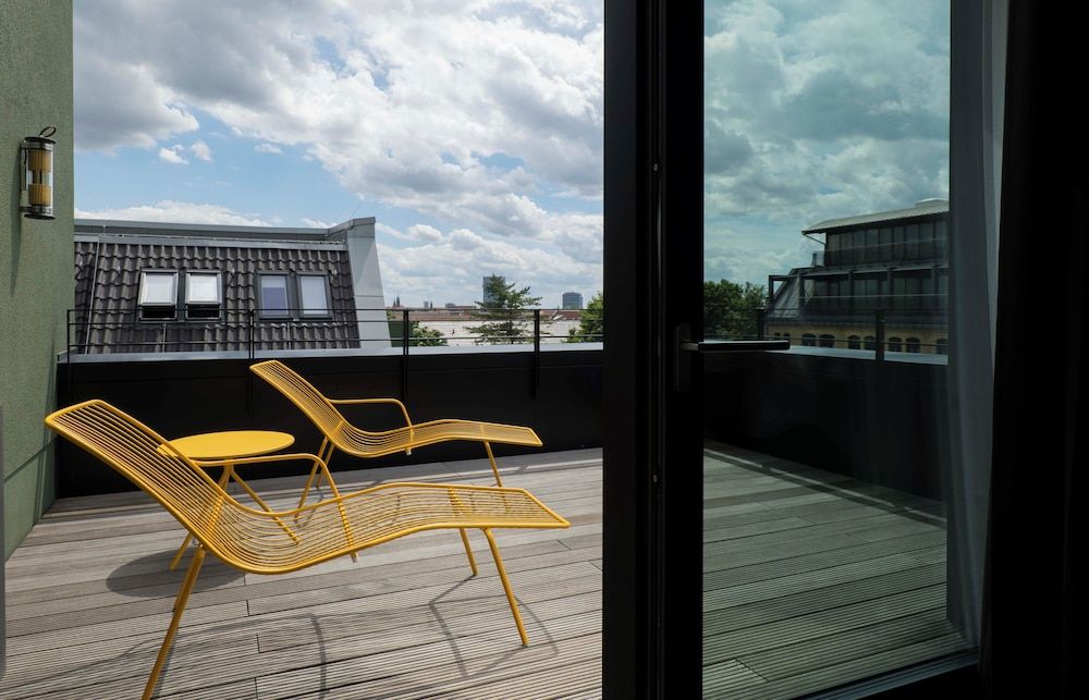 Bild von sly terrace