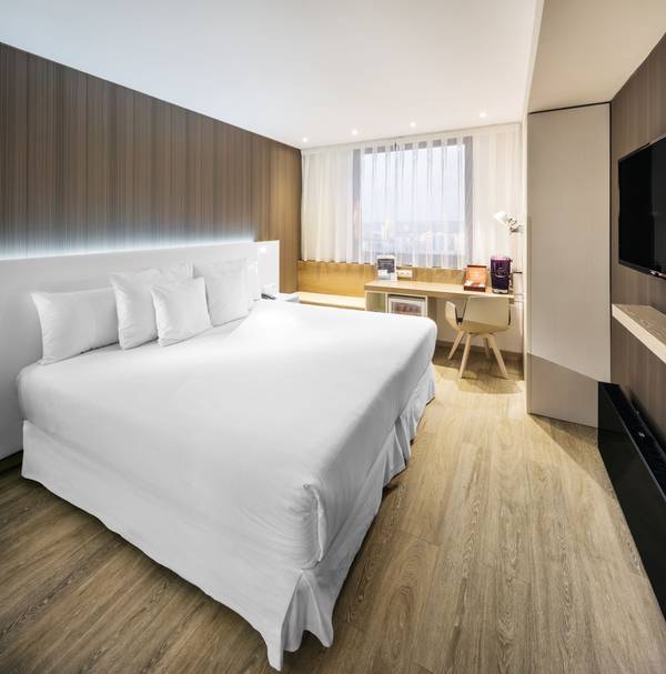 Occidental Praha - Junior Suite - ROOM