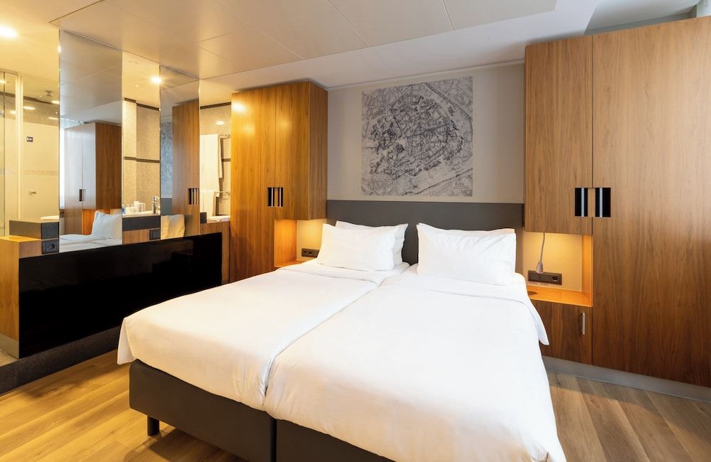 Bild von Suite (NYX Triple)