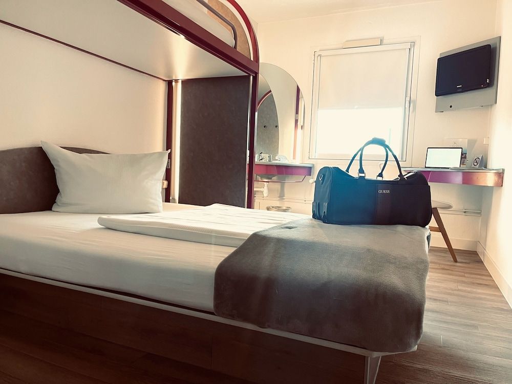 Bild von Basic-Doppel- oder -Zweibettzimmer, Nichtraucher