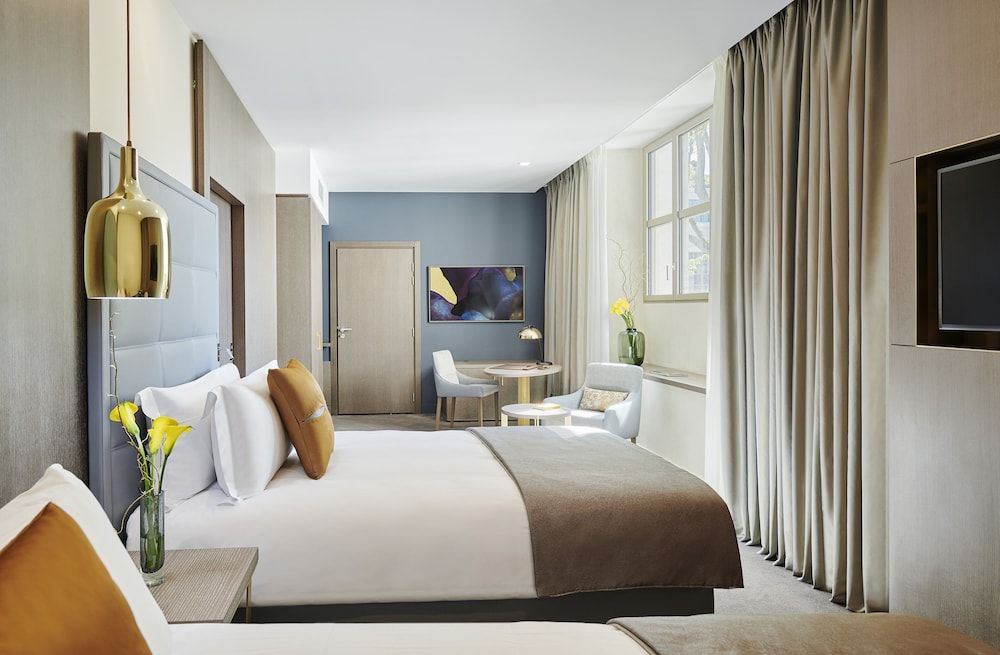 Bild von Classic-Zimmer, 2 Einzelbetten, Blick auf den Innenhof