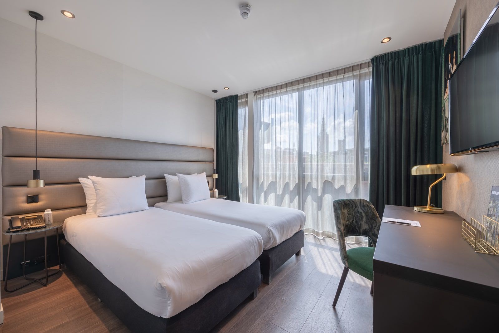 Bild von Erlebe eine schöne Zeit im Herzen von Den Haag im Boutique Hotel Corona