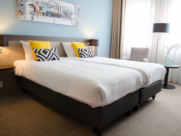 Fletcher Hotel-Restaurant Weert - Standard Zweibettzimmer - ROOM