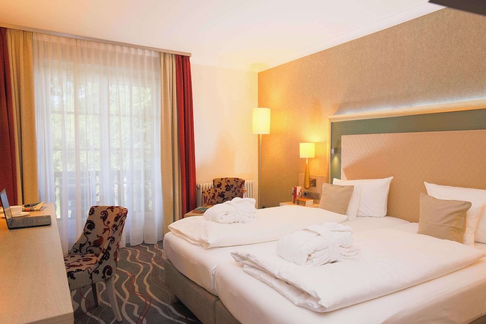 Bild von Comfort-Zimmer, 1 Doppelbett, Balkon (Converts to 2 Twin Beds)