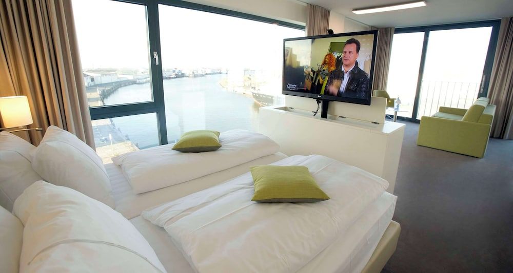 Bild von Suite, 2 Einzelbetten, Hafenblick (Cozy Sitting Corner;with Sofabed)