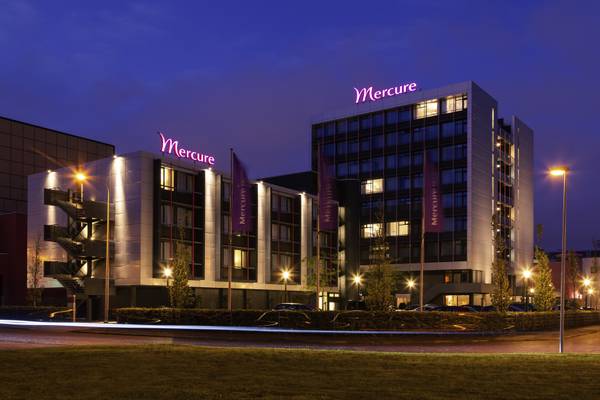 Mercure Groningen Martiniplaza - DinnerSpecial - FRONT