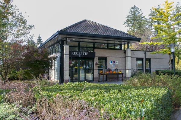 Fletcher Hotel-Restaurant Victoria-Hoenderloo - Standard-Zweibettzimmer mit Dusche - MAIN