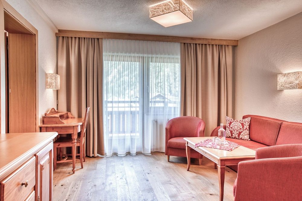 Bild von Familiensuite "Traditionell" mit Balkon