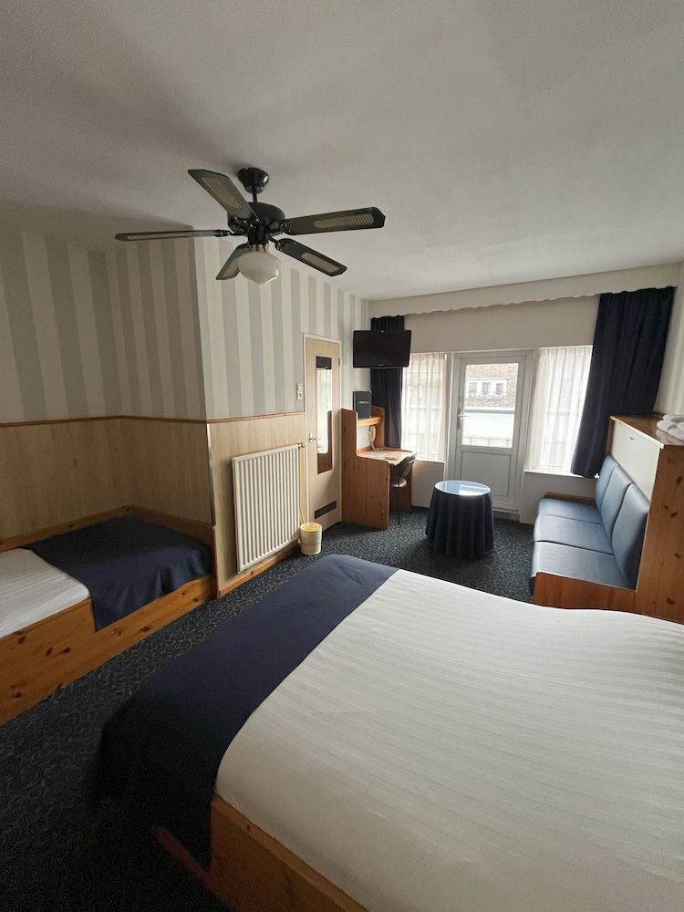 Bild von Standard-Vierbettzimmer