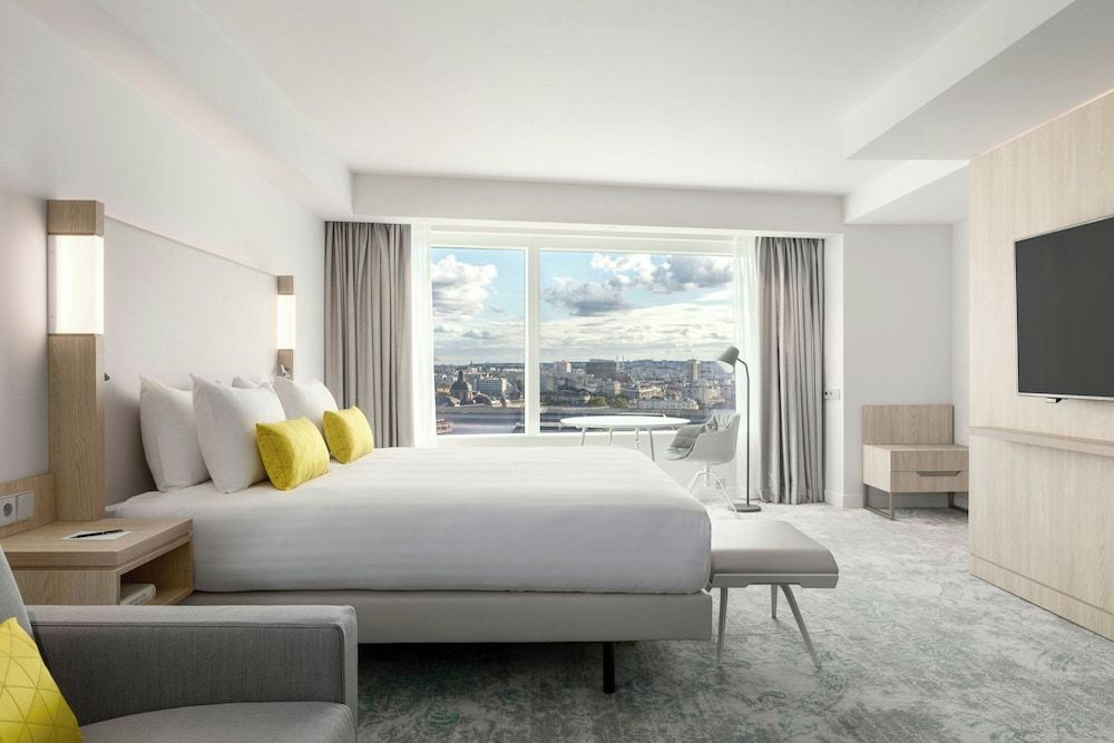 Bild von Familienzimmer, 1 King-Bett und Schlafsofa, Nichtraucher (View)