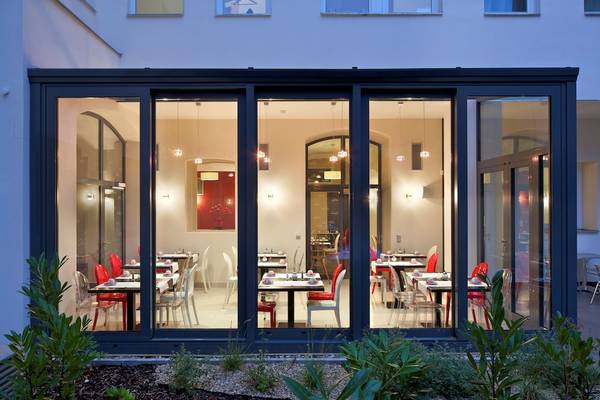 Red and Blue Design Hotel Prague - Doppel- oder Zweibettzimmer - GENERAL