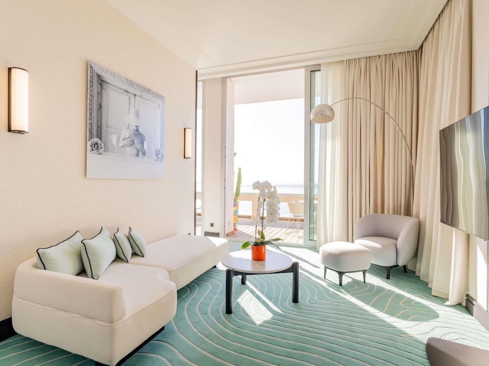 Bild von Signature-Suite, 1 King-Bett und Schlafsofa, Terrasse, Meerblick