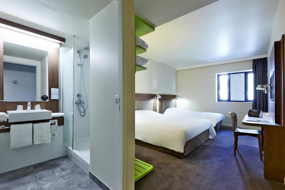 Bild von Next Generation, Zimmer, Mehrere Betten