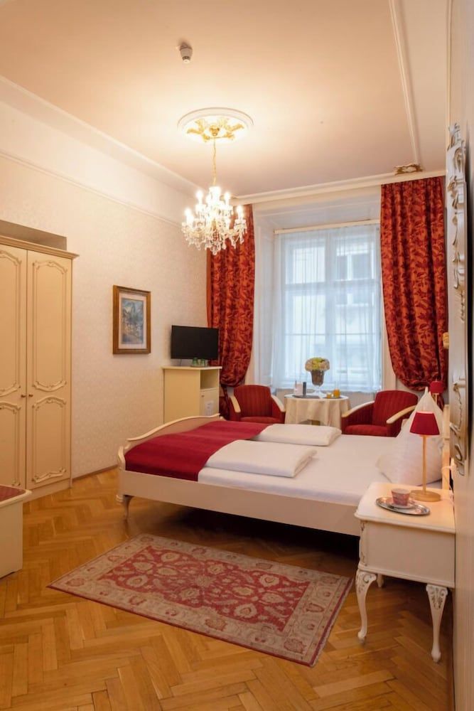 Bild von Classic-Doppel- oder -Zweibettzimmer