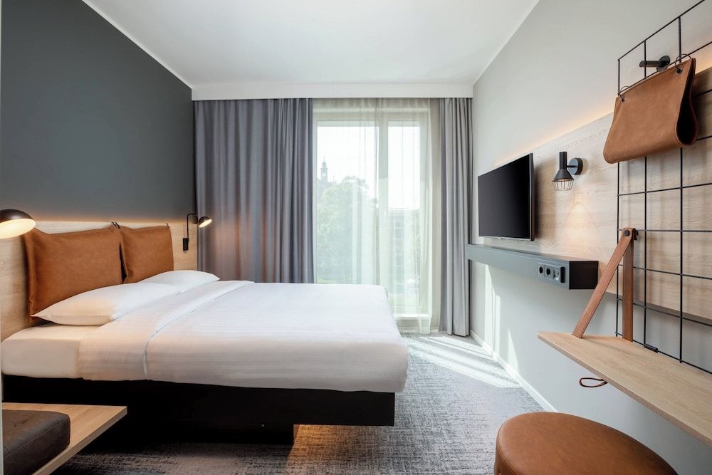 Bild von Zimmer, 1 Queen-Bett, Nichtraucher (View)
