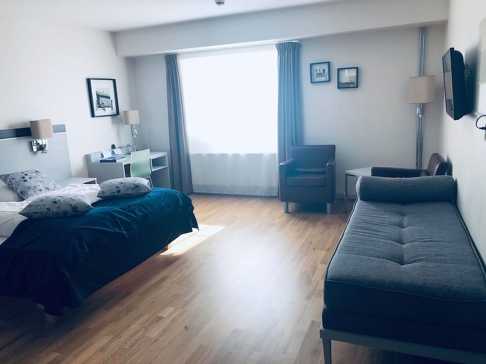 Bild von Basic-Doppel- oder -Zweibettzimmer, barrierefrei