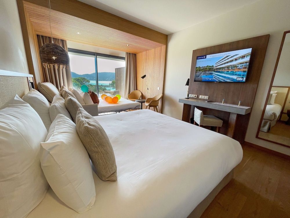 Bild von Junior-Suite, 1 King-Bett und Schlafsofa, Balkon, Meerblick