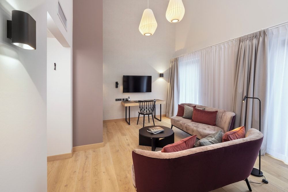Bild von Moderne Suite mit Balkon (eigene Infrarotkabine)
