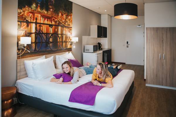 Amsterdam Teleport Hotel - City Special