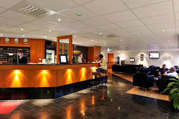 2Home Stockholm South - 3=2 Special - RECEPTION