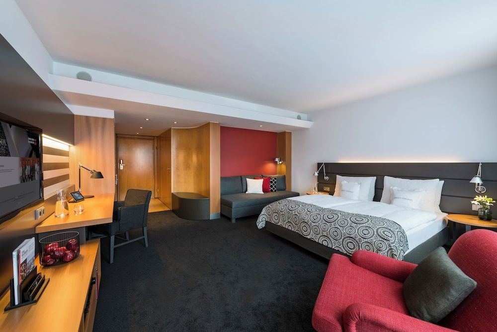 Bild von Comfort-Dreibettzimmer, 1 King-Bett und Schlafsofa, Kochnische