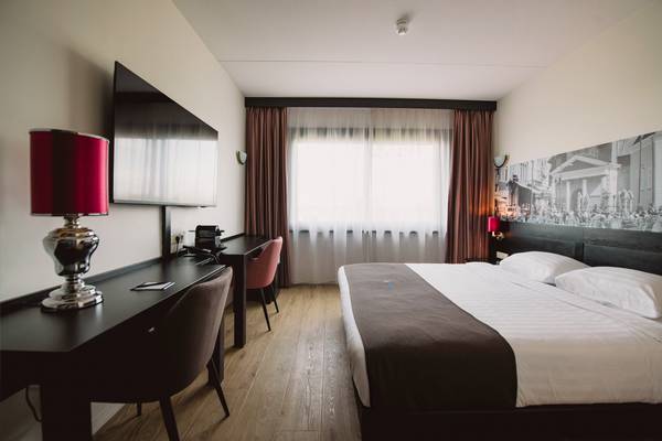 Bastion Hotel Roosendaal - Deluxe King Zimmer - ROOM